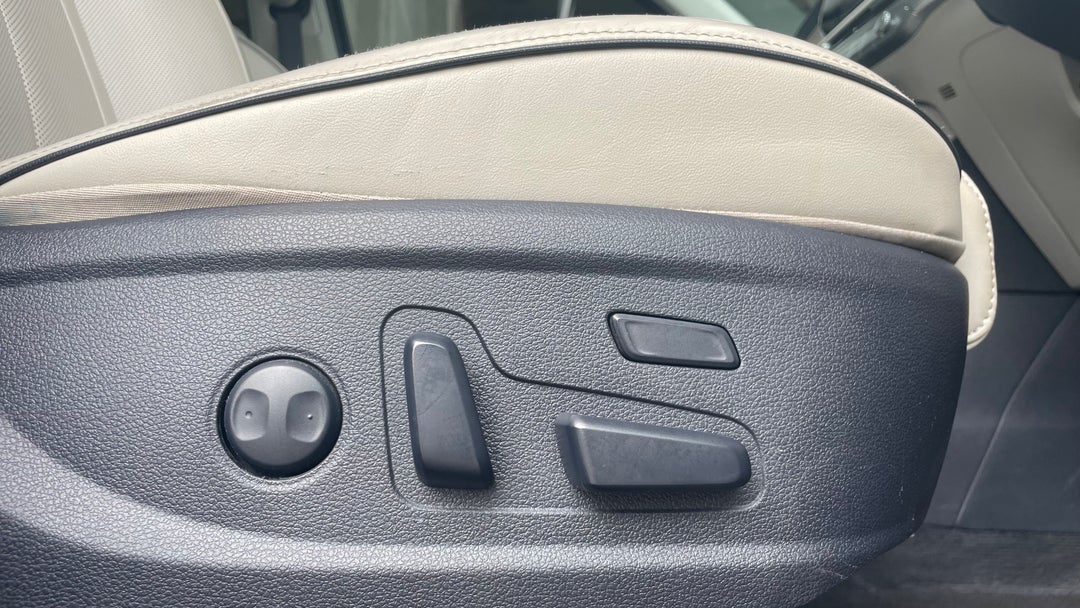 2021 Hyundai Palisade Highlander (7 Seat), Automatic, 76131 km, Drivers Side Adjustment Panel