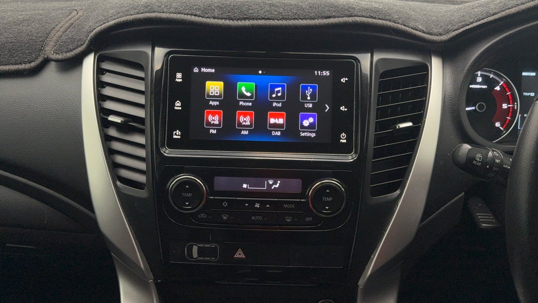 2016 Mitsubishi Pajero Sport Gls (4x4), Automatic, 169278 km, Center Console