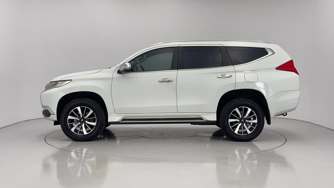 2016 Mitsubishi Pajero Sport Gls (4x4), Automatic, 169278 km, Left Side View