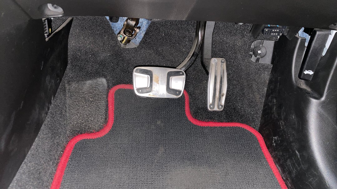 Pedals and Footmat