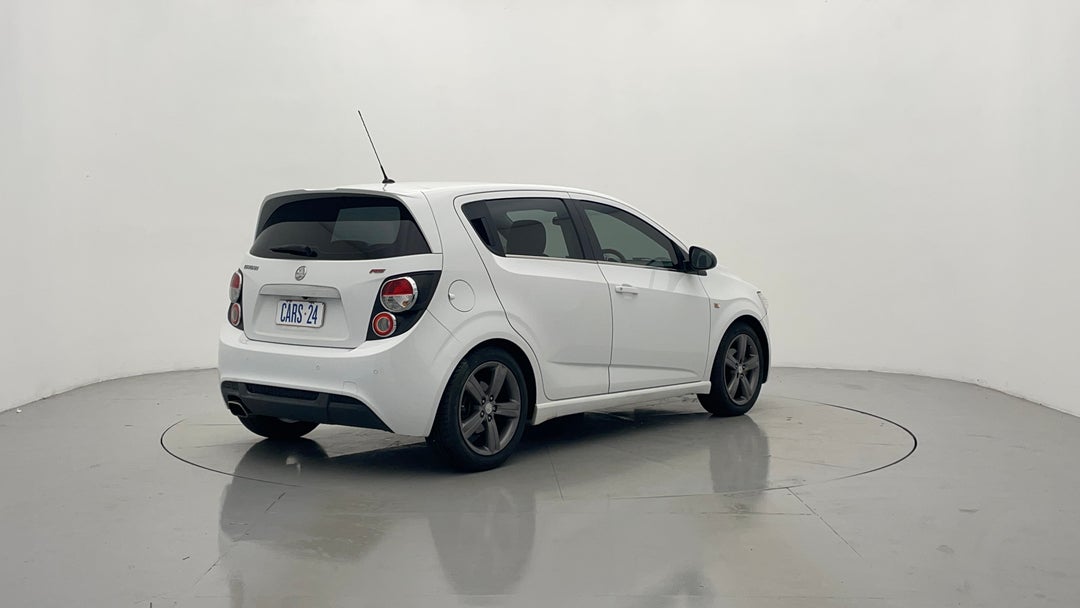 Right Back Diagonal (45- Degree) View