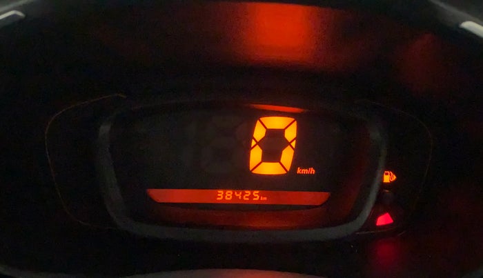 2016 Renault Kwid RXT 0.8, Petrol, Manual, 38,546 km, Odometer Image