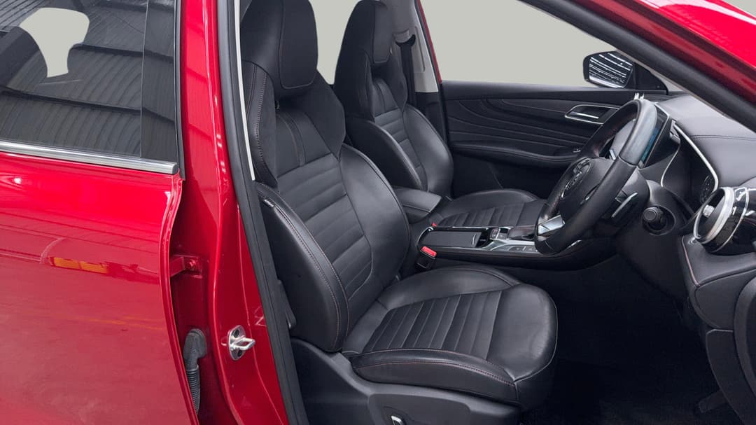2023 MG HS Essence X, Automatic, 26389 km, Right Side Front Door Cabin View