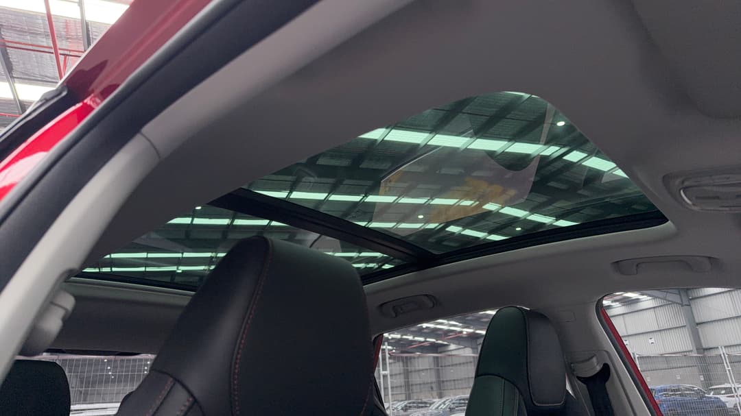 2023 MG HS Essence X, Automatic, 26389 km, Interior Sunroof/Moonroof