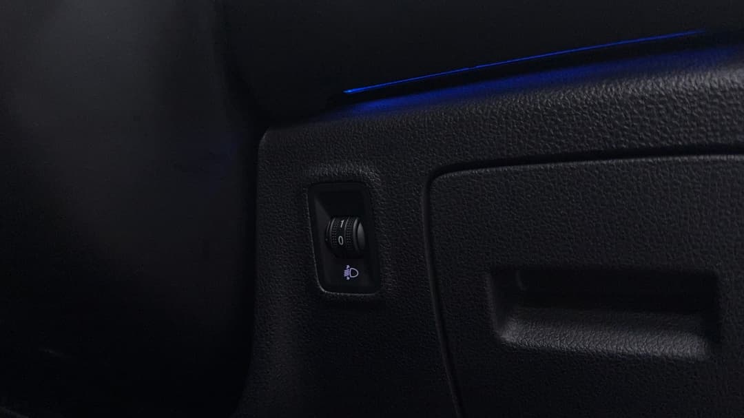 2023 MG HS Essence X, Automatic, 26389 km, Utility Switches/Buttons