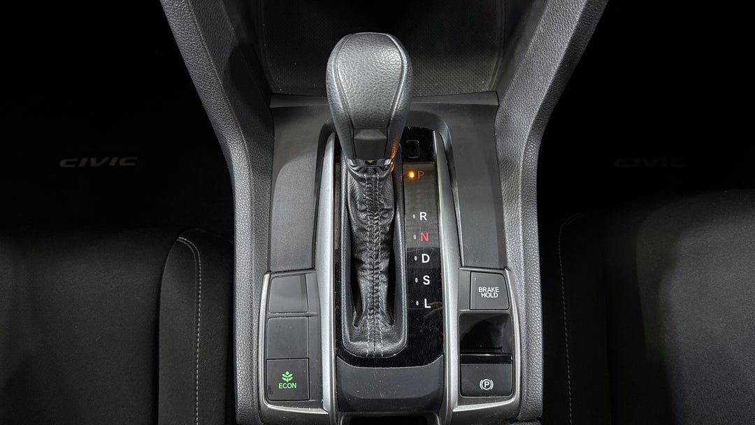 2019 Honda Civic Vti, Automatic, 84739 km, Gear Lever 