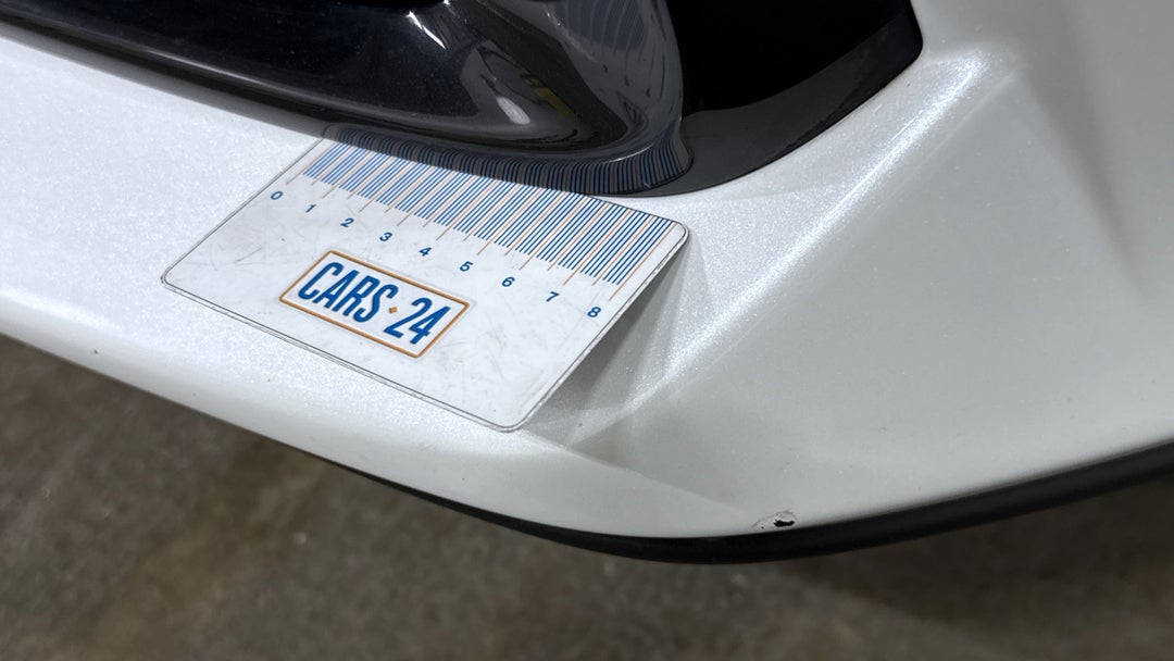2019 Honda Civic Vti, Automatic, 84739 km, Bumper Front Scratch