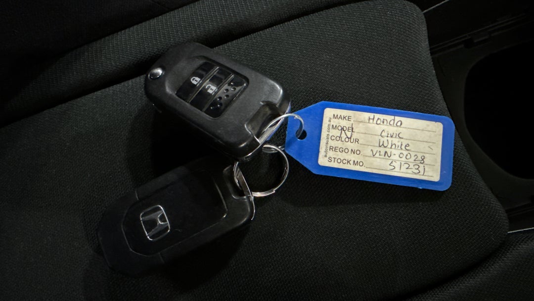 2019 Honda Civic Vti, Automatic, 84739 km, Key Close-up