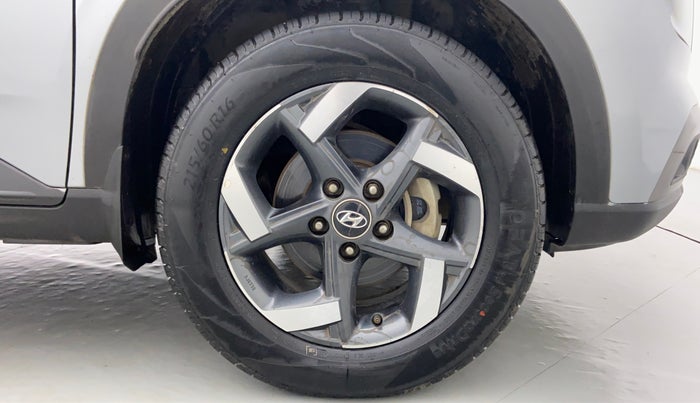 2019 Hyundai VENUE SX(O) CRDi, Diesel, Manual, 96,010 km, Right Front Wheel