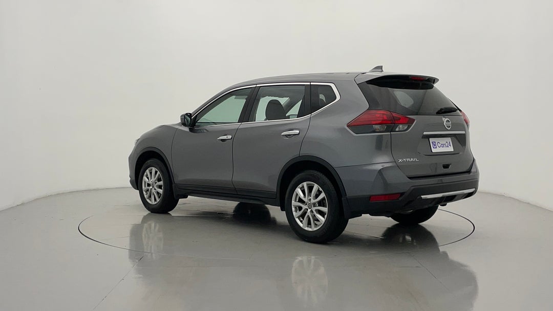 Left Back Diagonal (45- Degree) View