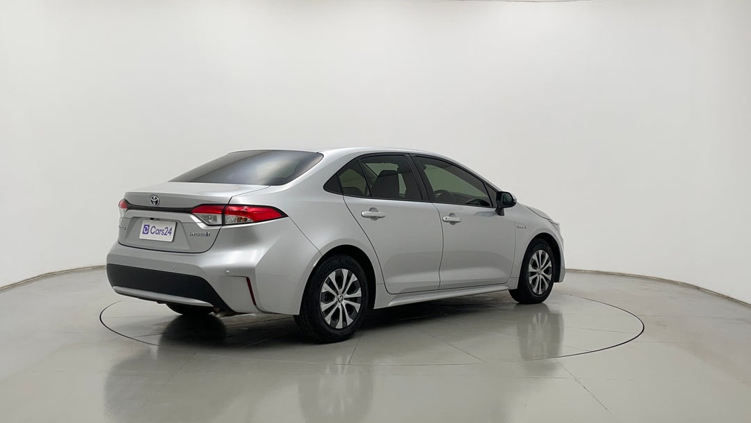 Right Back Diagonal (45- Degree) View