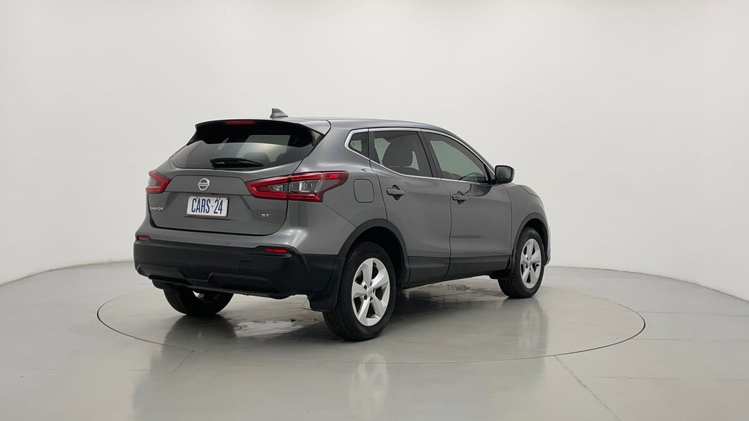 Right Back Diagonal (45- Degree) View