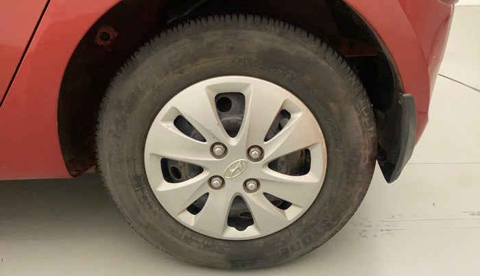 2013 Hyundai i10 MAGNA 1.1, Petrol, Manual, 32,961 km, Left Rear Wheel