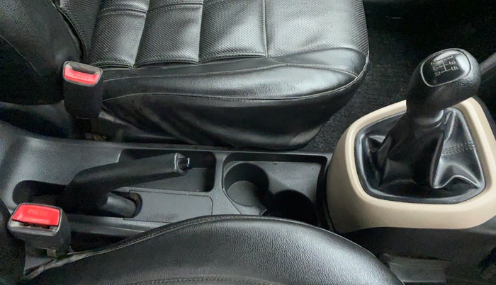 2015 Hyundai Grand i10 MAGNA 1.2 KAPPA VTVT, Petrol, Manual, 19,671 km, Gear Lever