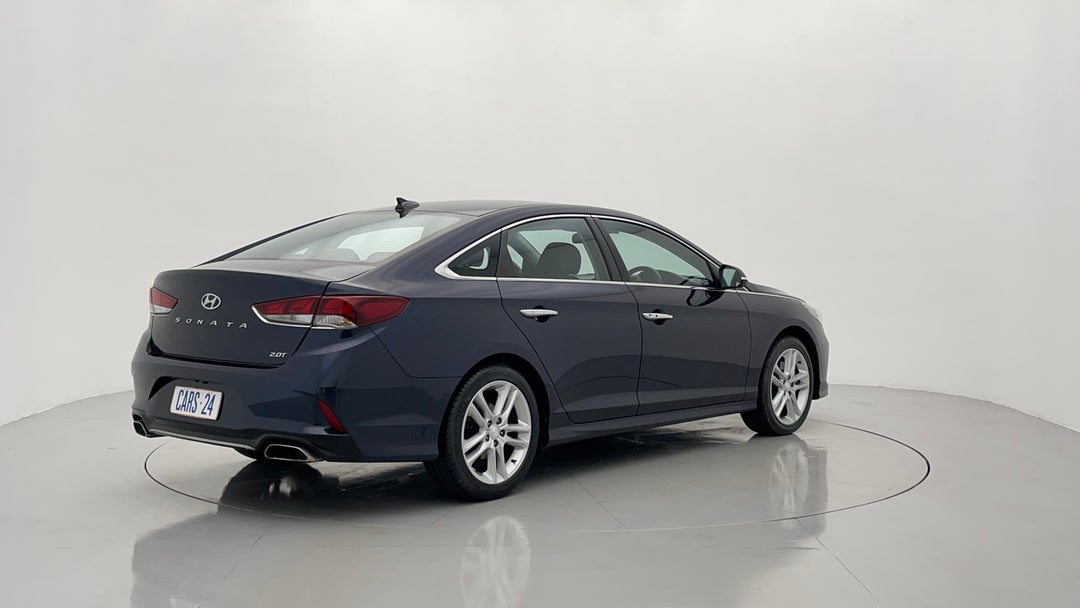 Right Back Diagonal (45- Degree) View