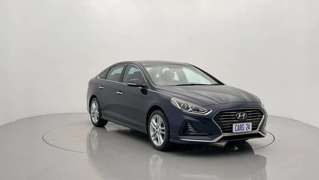 Right Front Diagonal (45- Degree) View