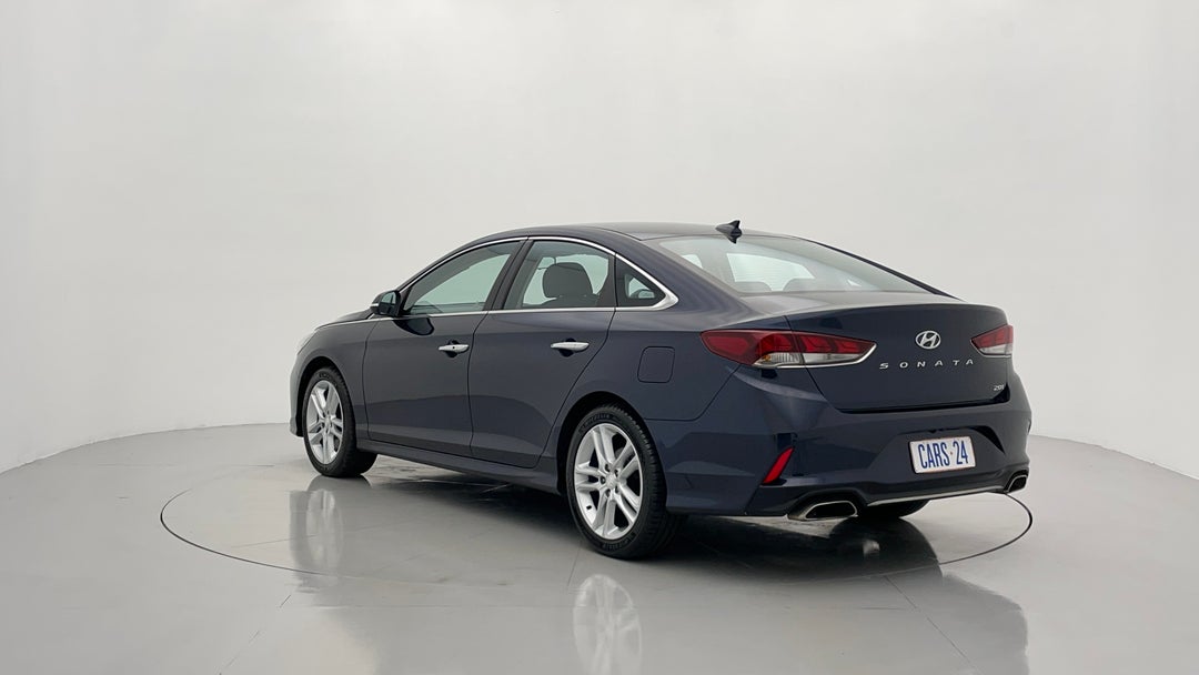 Left Back Diagonal (45- Degree) View