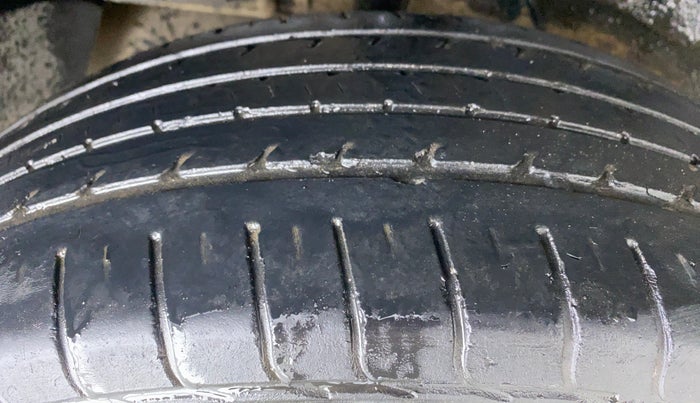 2018 Tata NEXON KRAZ 1.2, Petrol, Manual, 49,829 km, Right Rear Tyre Tread