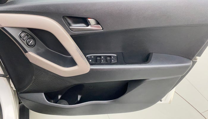 2016 Hyundai Creta SX PLUS AT 1.6 PETROL, Petrol, Automatic, 78,838 km, Driver Side Door Panels Control