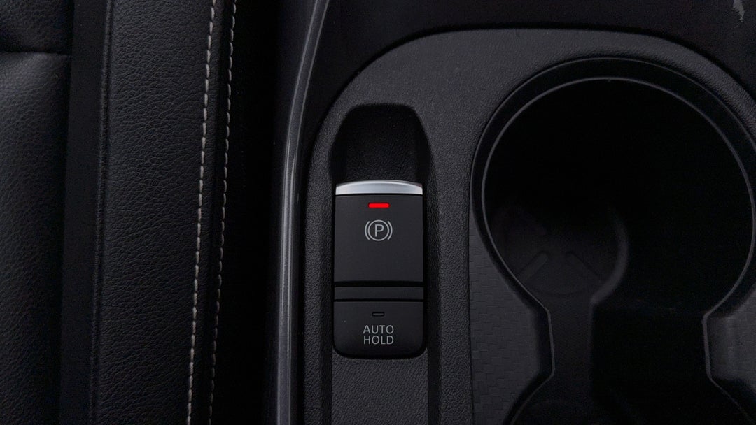 2023 Nissan Juke St-l, Automatic, 63030 km, Handbrake