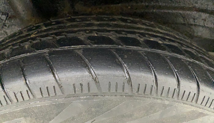 2019 Maruti New Wagon-R LXI CNG 1.0, CNG, Manual, 62,572 km, Right Rear Tyre Tread