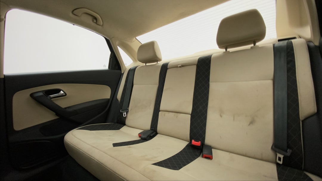 Right Side Rear Door Cabin