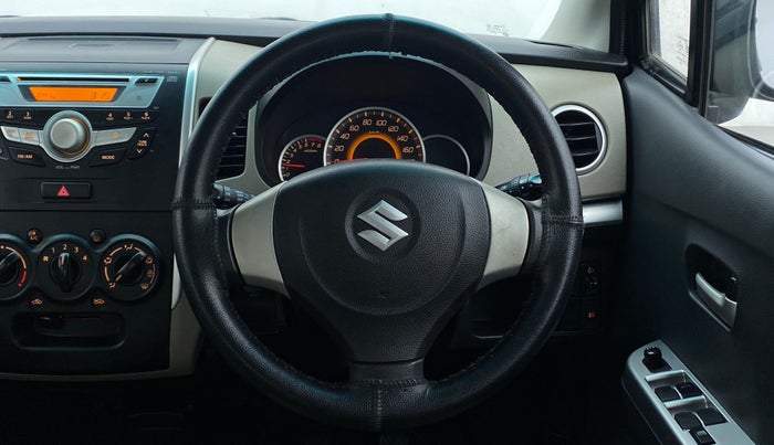 2014 Maruti Wagon R 1.0 VXI, Petrol, Manual, 50,197 km, Steering Wheel Close Up