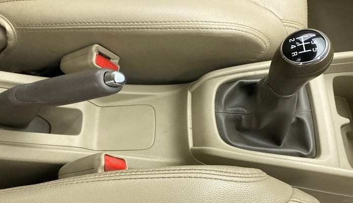 2018 Maruti Ertiga VDI SHVS, Diesel, Manual, 88,509 km, Gear Lever