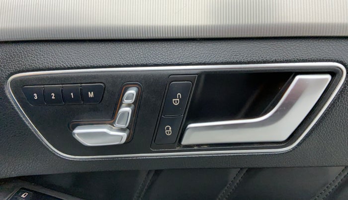 2013 Mercedes Benz E Class E 250 CDI AVANTGARDE, Diesel, Automatic, 1 km, Driver Side Adjustment Panel