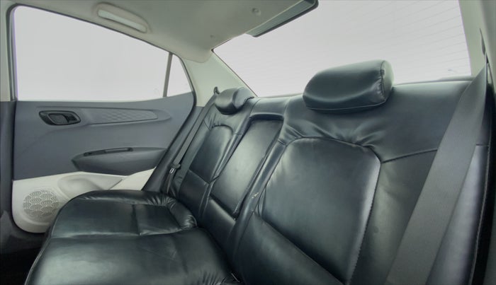 2021 Hyundai AURA S CNG, CNG, Manual, 18,022 km, Right Side Rear Door Cabin