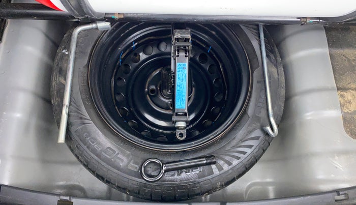 2021 Hyundai AURA S CNG, CNG, Manual, 18,022 km, Spare Tyre