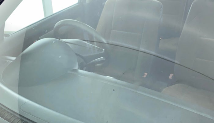 2010 Maruti Swift Dzire VXI, Petrol, Manual, 90,170 km, Front windshield - Minor spot on windshield
