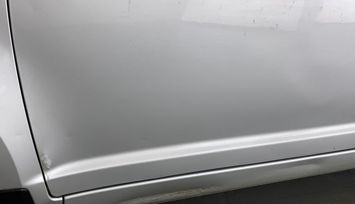 2010 Maruti Swift Dzire VXI, Petrol, Manual, 90,170 km, Front passenger door - Minor scratches