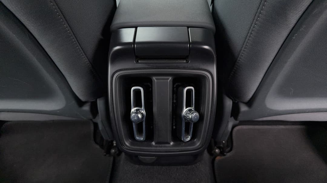 2022 Polestar 2 Std Range Single Motor 69kwh, Automatic, 36647 km, Rear A/C Vent