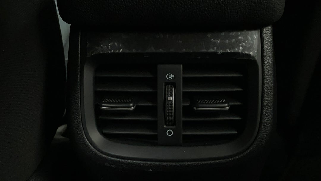Rear A/C Vent