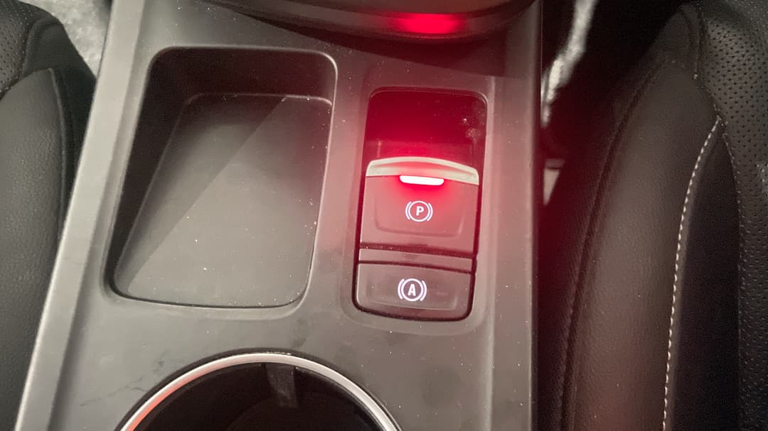 2022 Renault Arkana Intens, Automatic, 32932 km, Handbrake