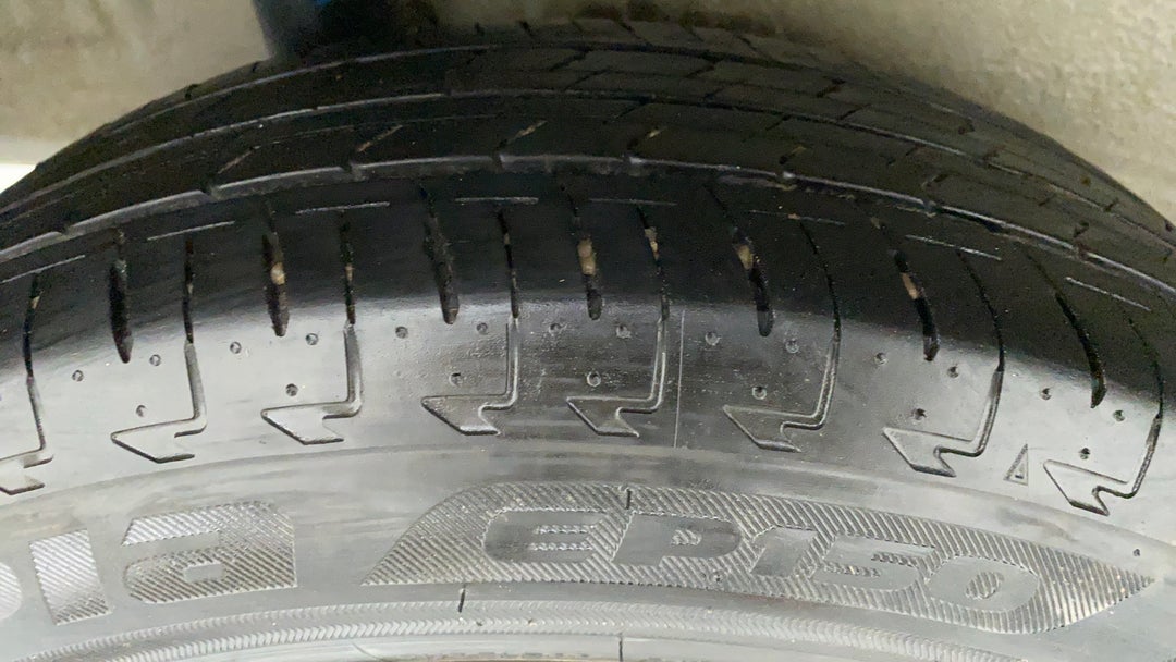 Right Rear Tyre Tread