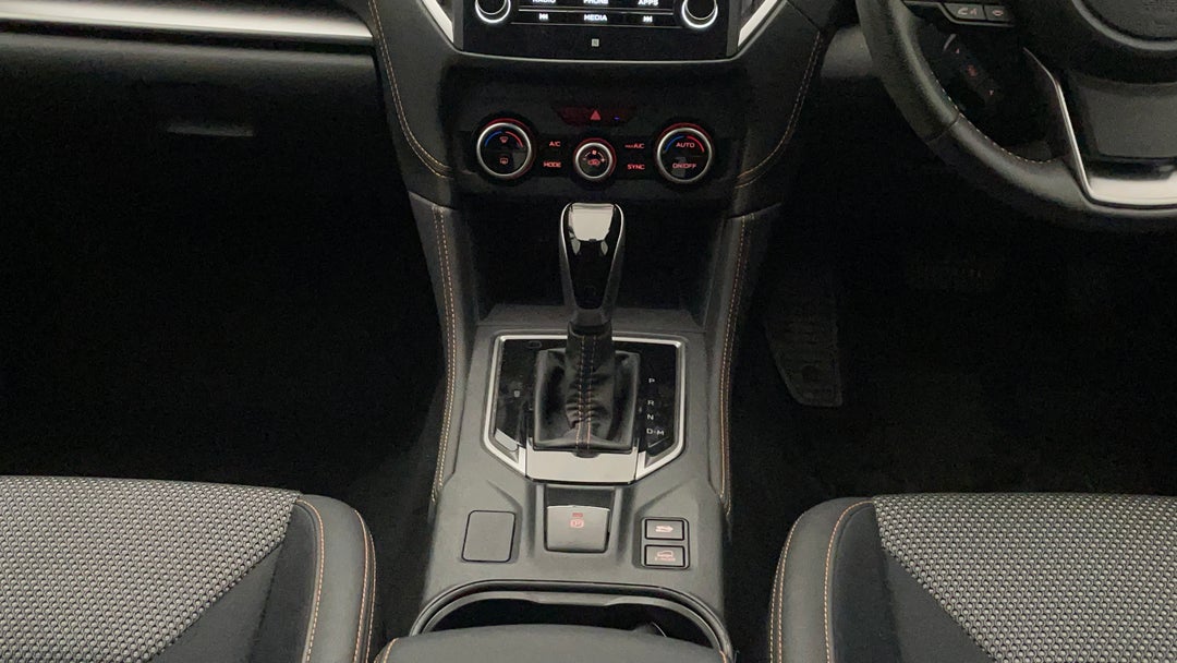 2018 Subaru XV 2.0i, Automatic, 71470 km, Gear Lever 