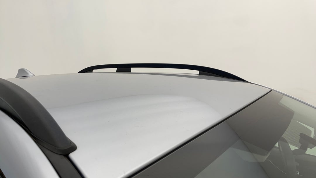 2018 Subaru XV 2.0i, Automatic, 71470 km, Roof/Sunroof View