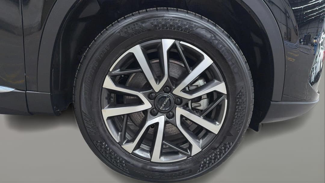 2025 GWM Haval H6 Lux, Automatic, 7556 km, Right Front Wheel