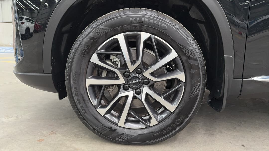 2025 GWM Haval H6 Lux, Automatic, 7556 km, Left Front Wheel