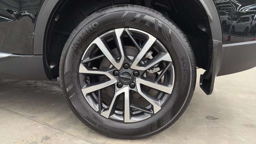 2025 GWM Haval H6 Lux, Automatic, 7556 km, Left Rear Wheel