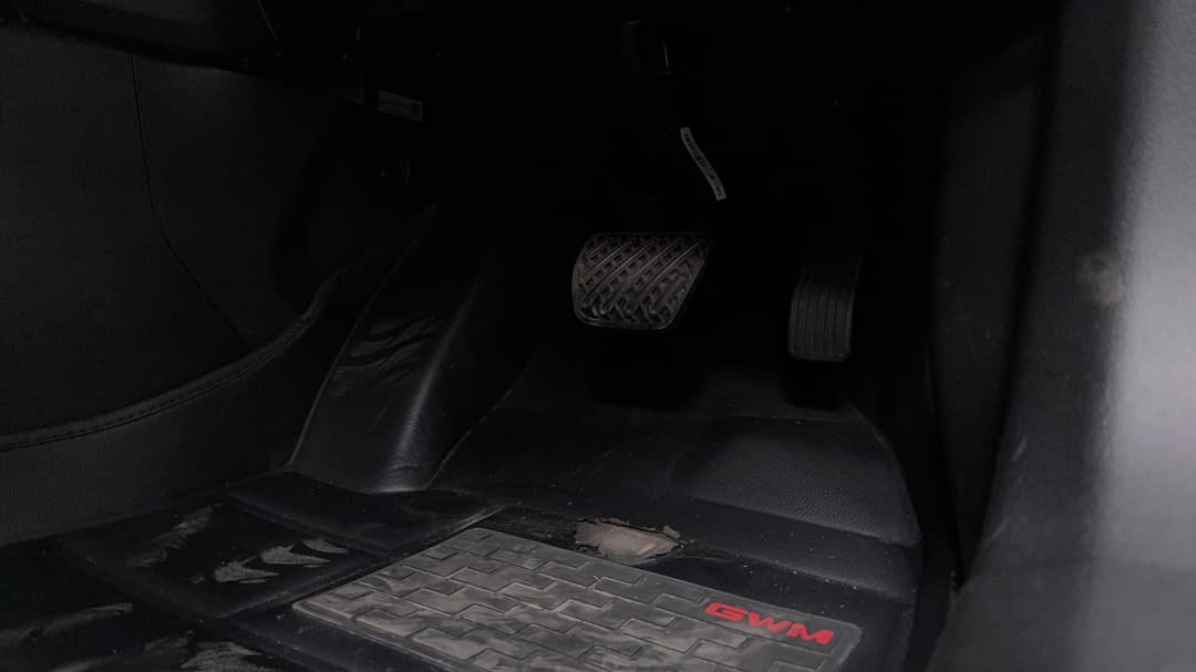 2025 GWM Haval H6 Lux, Automatic, 7556 km, Pedals and Footmat