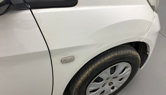 2012 Honda Brio S MT, Petrol, Manual, 90,437 km, Right fender - Paint has minor damage