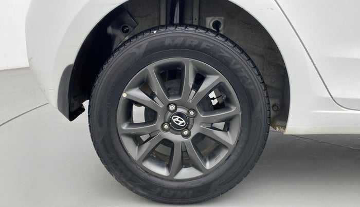 2019 Hyundai Elite i20 SPORTZ PLUS 1.2, Petrol, Manual, 26,880 km, Right Rear Wheel
