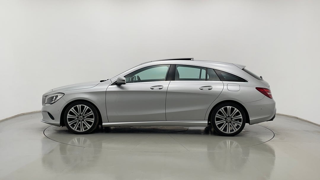2018 Mercedes-benz CLA 200 Shooting Brake, Automatic, 71812 km, Left Side View