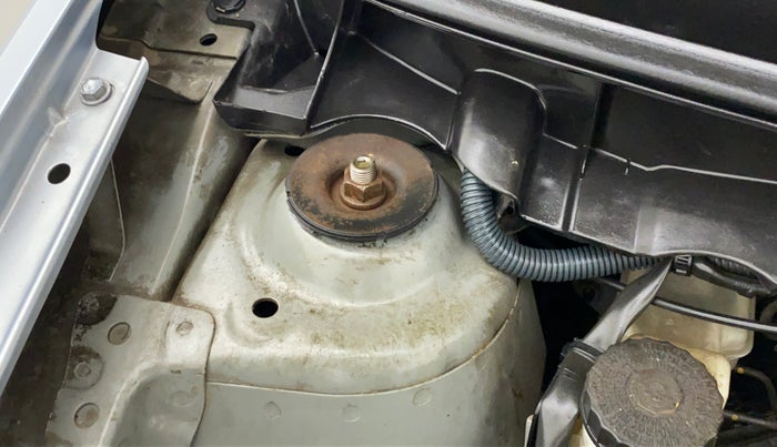 2011 Toyota Etios Liva G, Petrol, Manual, 48,721 km, Right Apron - Apron damaged/repaired