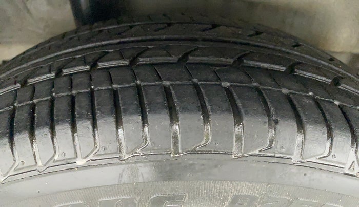 2018 Honda City V MT PETROL, Petrol, Manual, 14,437 km, Right Rear Tyre Tread