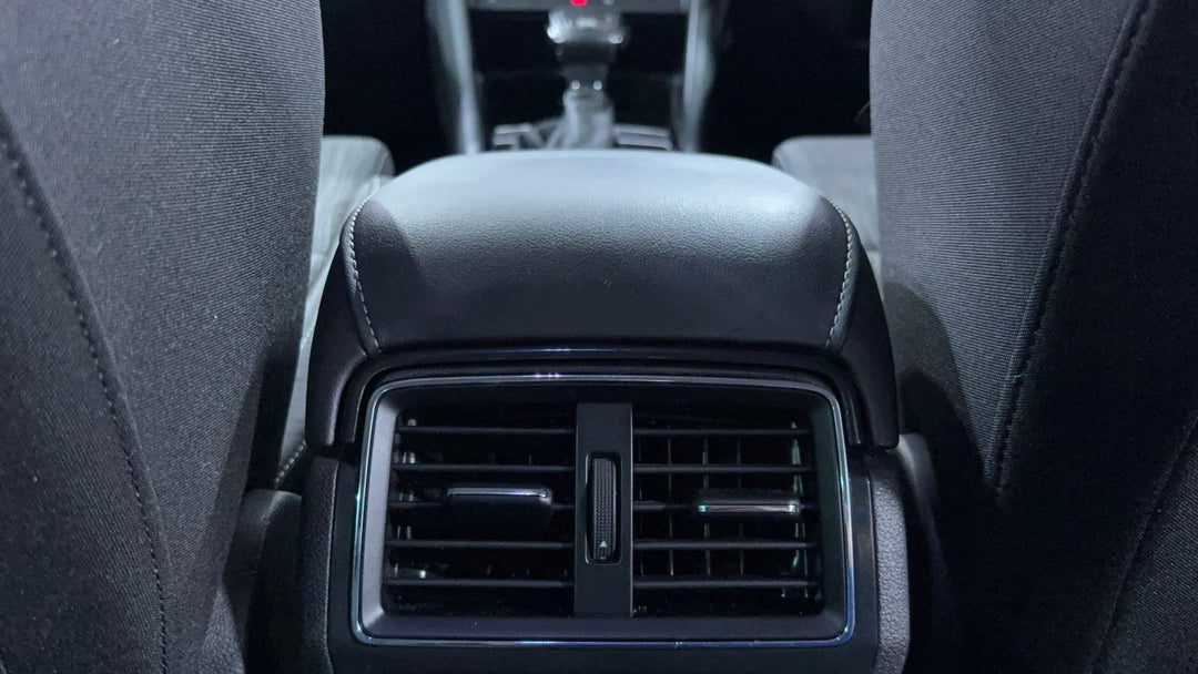 2019 SKODA Karoq 110tsi, Automatic, 67739 km, Rear A/C Vent