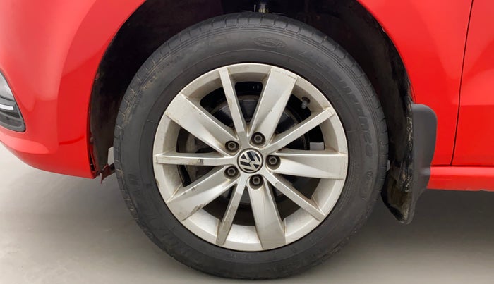 2015 Volkswagen Polo HIGHLINE1.2L, Petrol, Manual, 66,830 km, Left Front Wheel